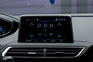 Peugeot 3008 2019 10/13