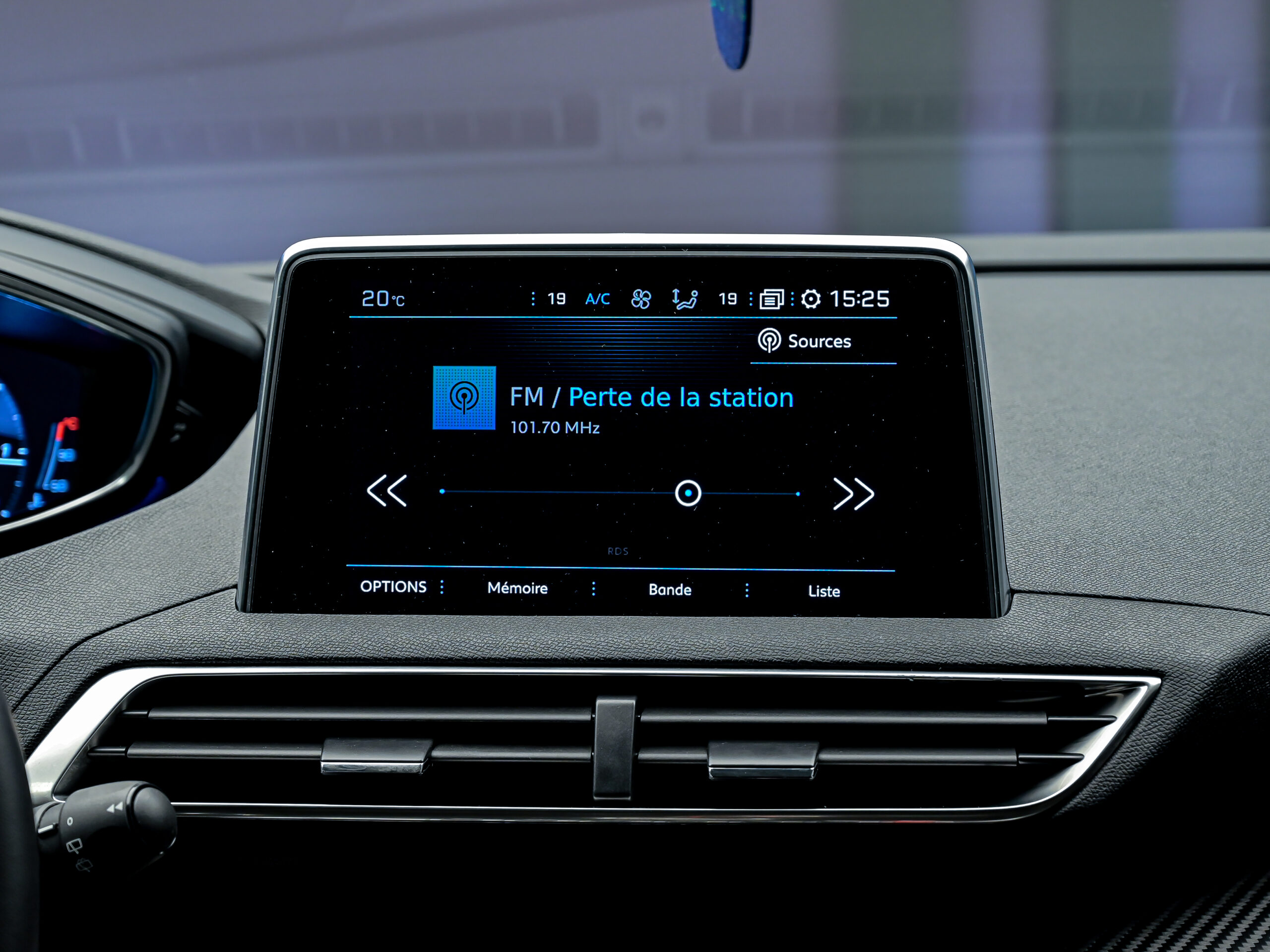 Peugeot 3008 2019 10/12