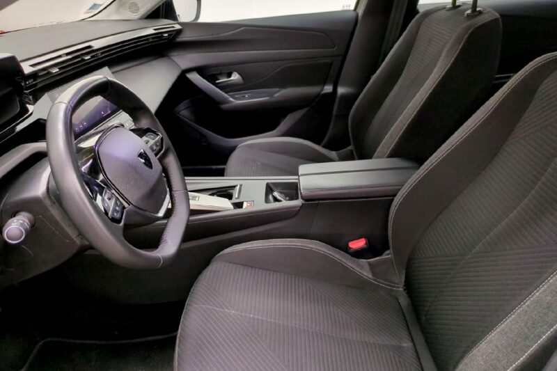 Peugeot 308 2022 8/10