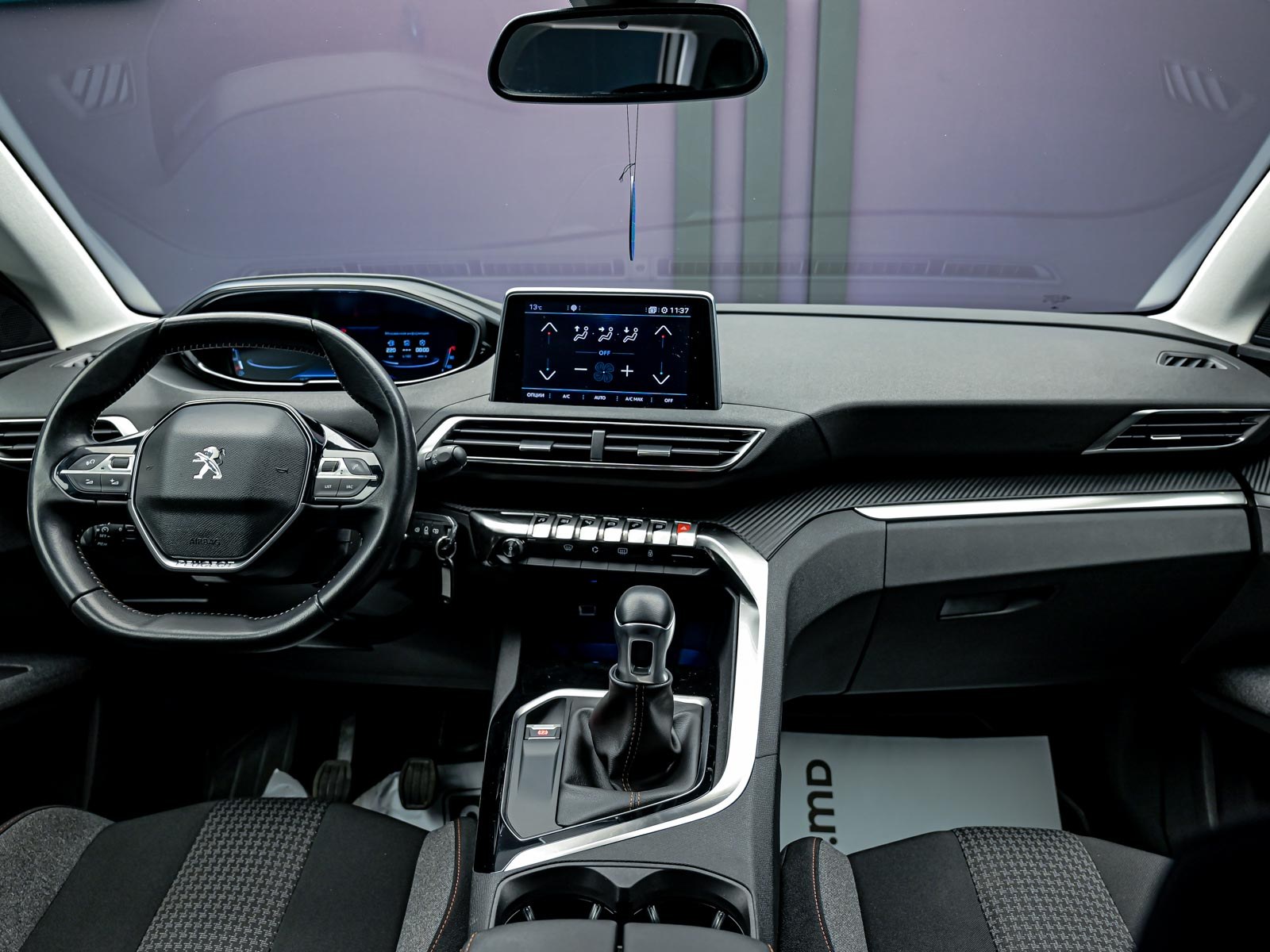 Peugeot 5008 2020 5/12