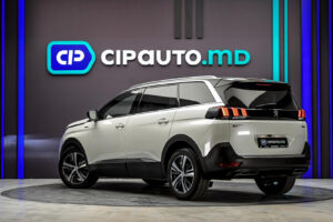Peugeot 5008 GT Line2020 2/16