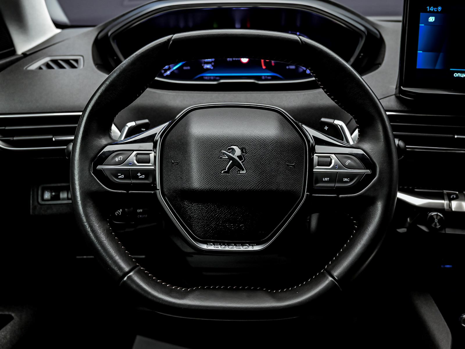 Peugeot 5008 2022 10/14