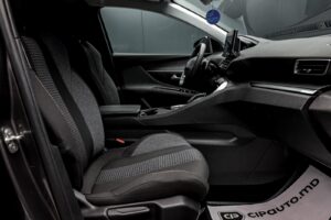 Peugeot 5008 2022 6/14