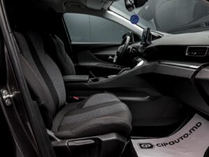 Peugeot 5008 2022 6/14