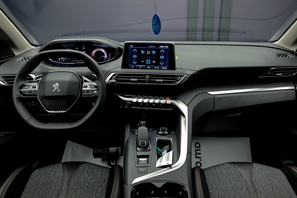 Peugeot 5008 2023 5/15