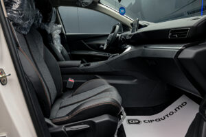 Peugeot 5008 2023 6/15