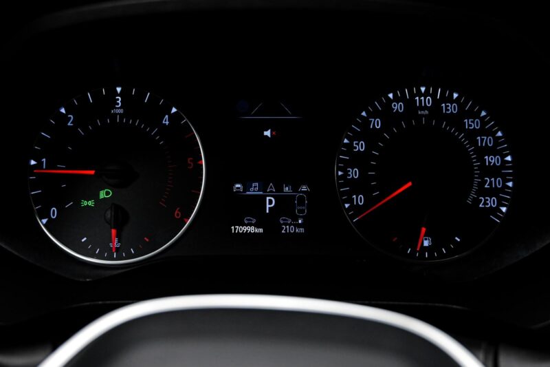 Renault Captur 2021 8/13