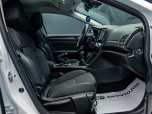 Renault Megane 2021 6/12