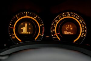 Toyota Auris 2007 8/12