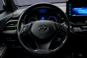 Toyota C-HR 2018 9/13