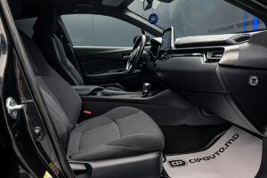 Toyota C-HR 2018 6/13