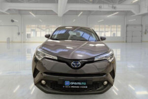 Toyota C-HR 2019 4/8