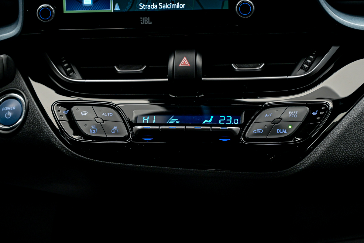 Toyota C-HR 2020 11/14