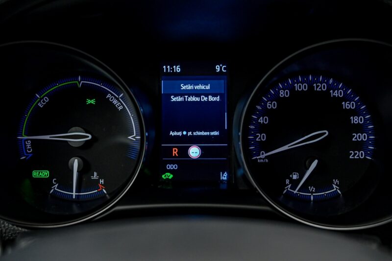 Toyota C-HR 2020 8/14