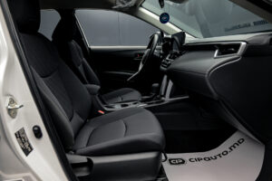 Toyota Corolla Cross 2025 6/12