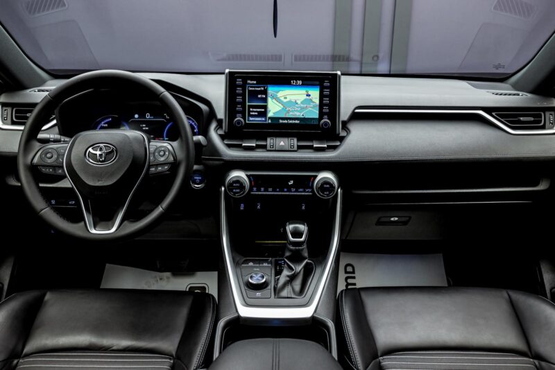 Toyota Rav 4 2021 5/15