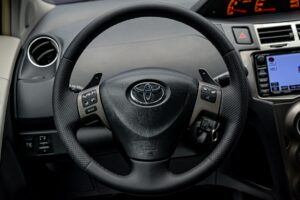 Toyota Yaris 2011 9/13