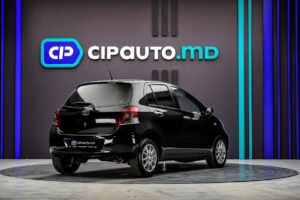 Toyota Yaris 2011 3/13