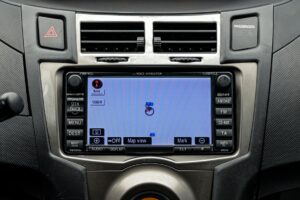 Toyota Yaris 2011 10/13