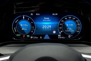 Volkswagen Golf 2021 8/13