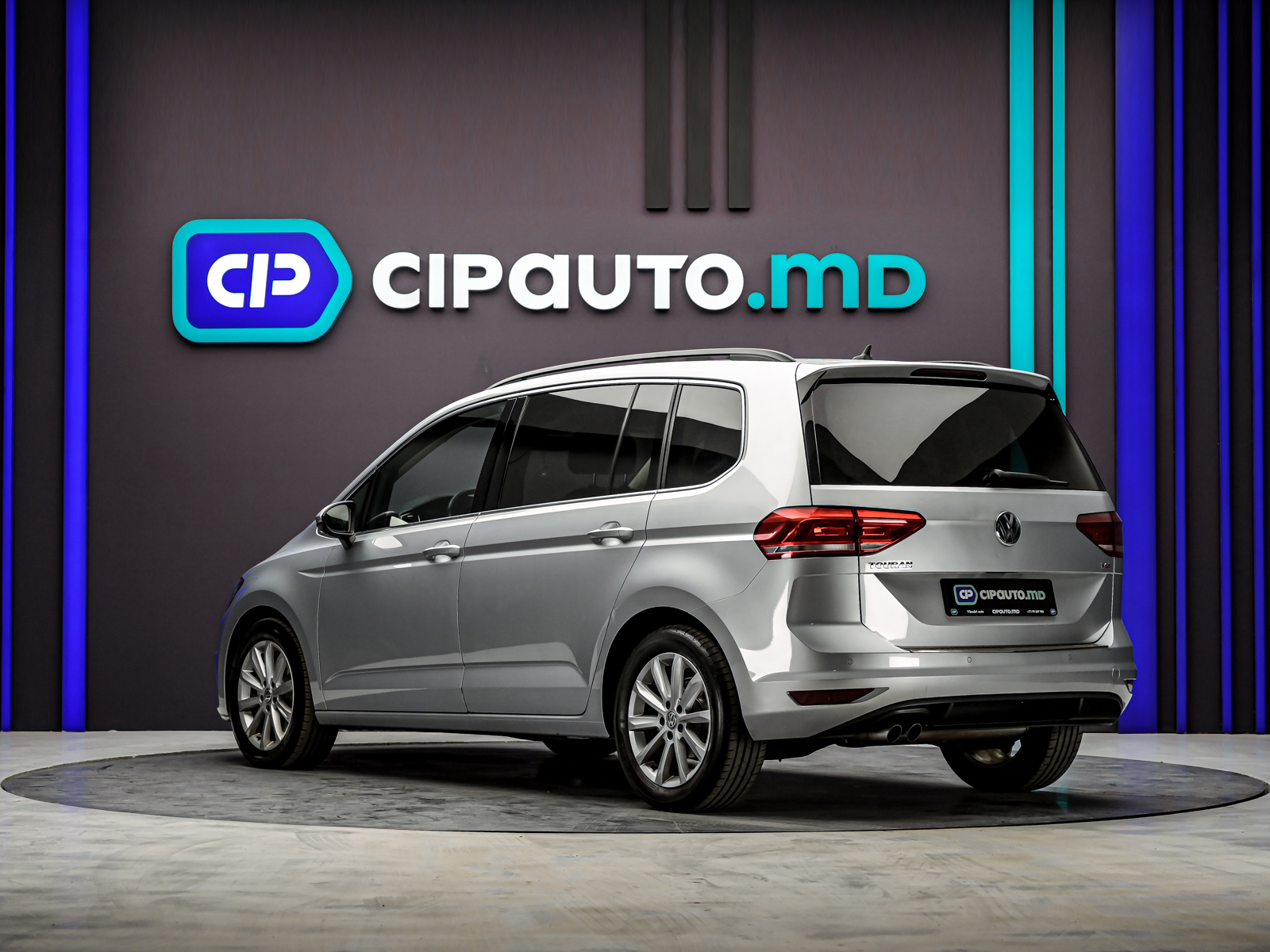 Volkswagen Touran 2017 2/14