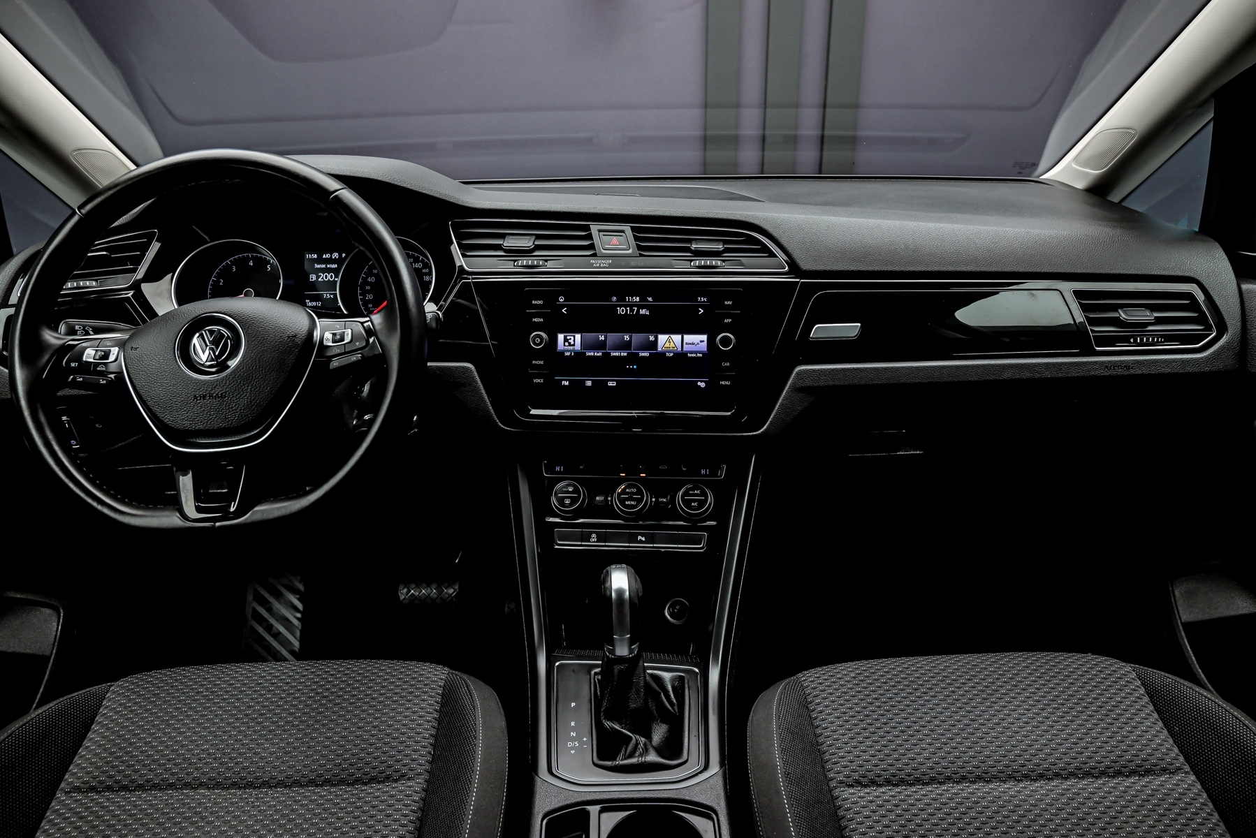 Volkswagen Touran 2017 5/14