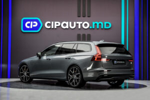 Volvo V60 2022 2/14