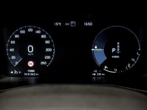 Volvo XC40 2020 8/13