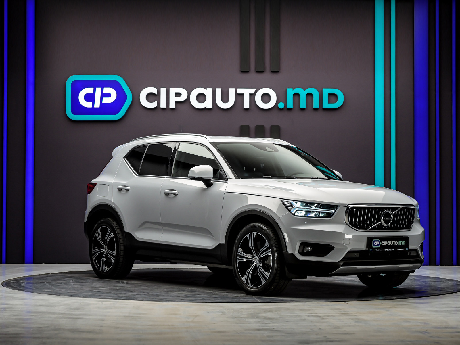 Volvo XC40 2020 4/13