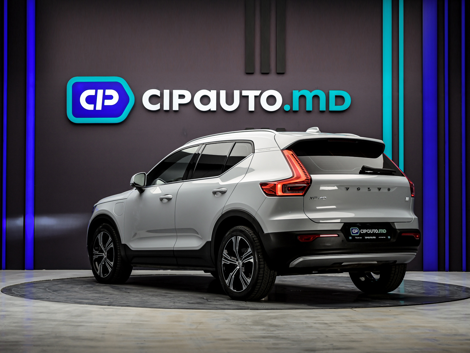 Volvo XC40 2020 2/13
