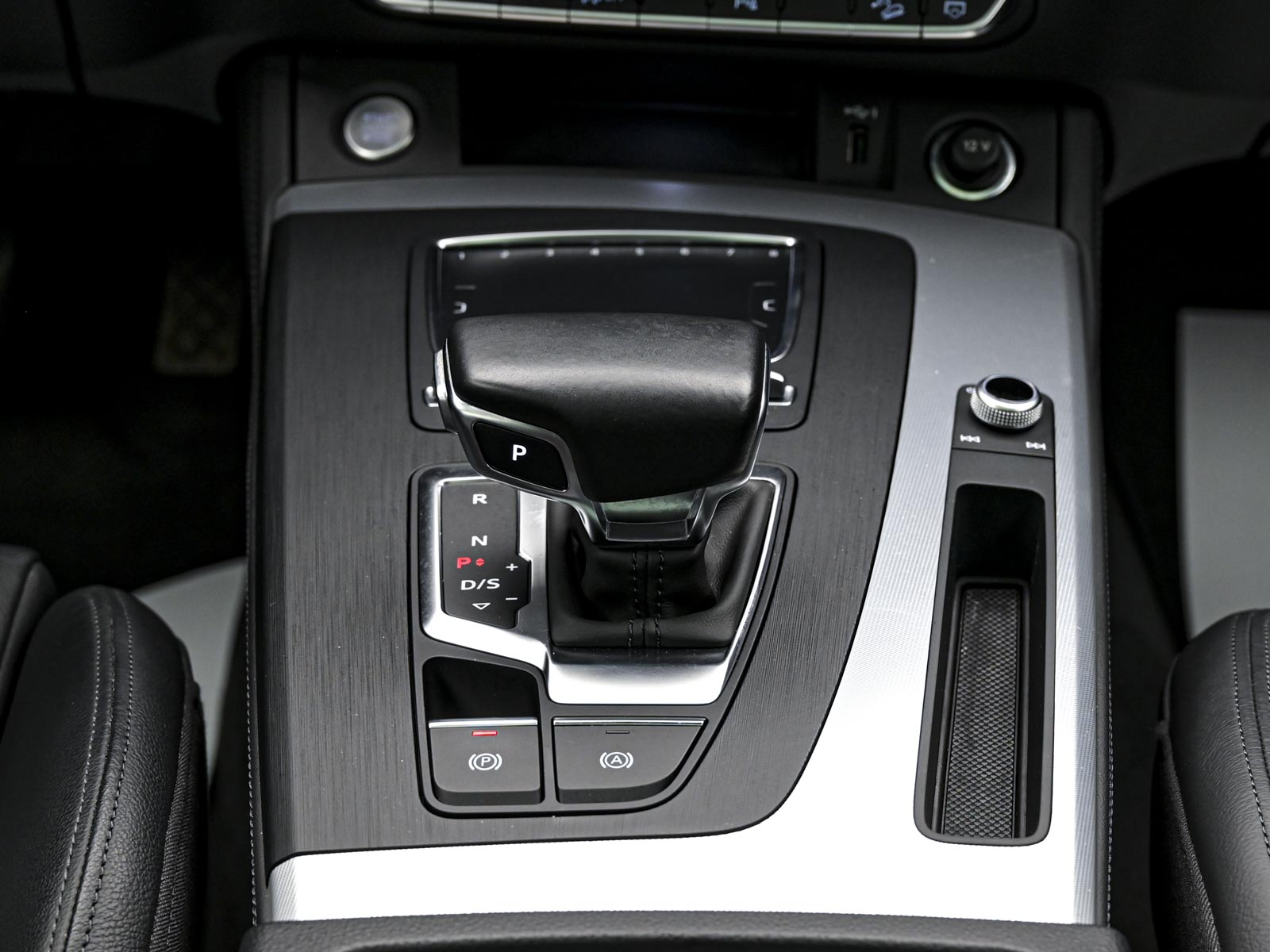 Audi Q5 50 TFSIe2020 12/72