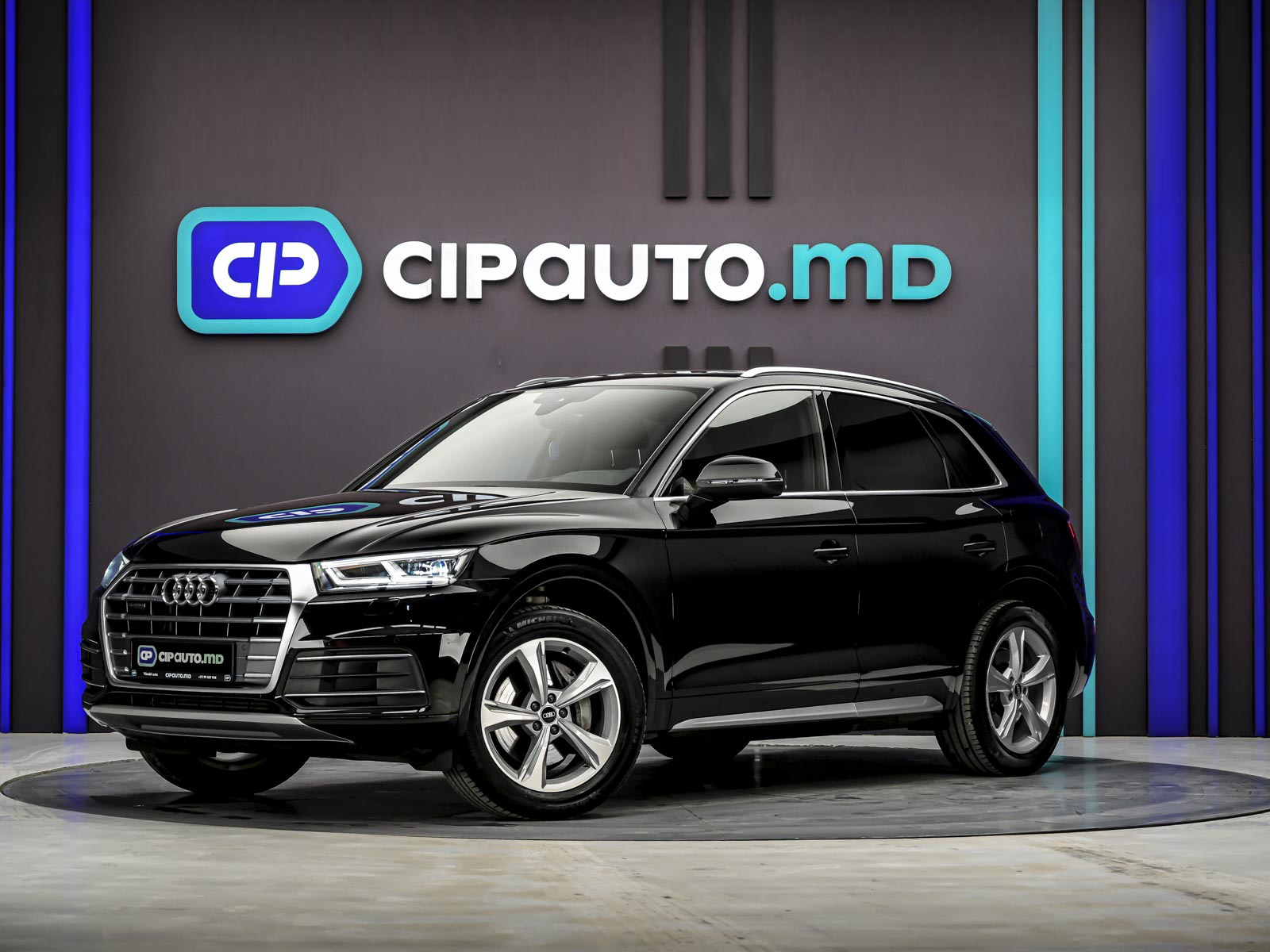 Audi Q5 50 TFSIe2020 1/72