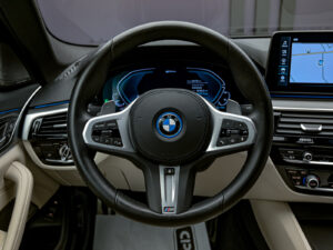 BMW 5 Series 530e2021 9/92