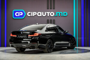 BMW 5 Series 530e2021 3/92