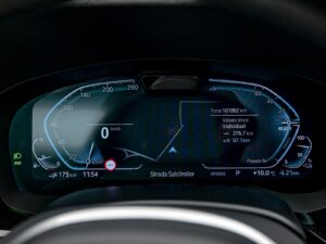 BMW 5 Series 530e2021 8/15