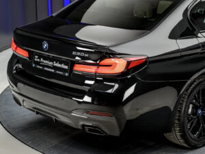 BMW 5 Series 530e2021 25/92