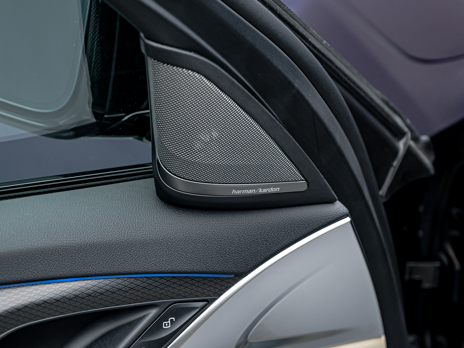 BMW 5 Series 530e2021 51/92