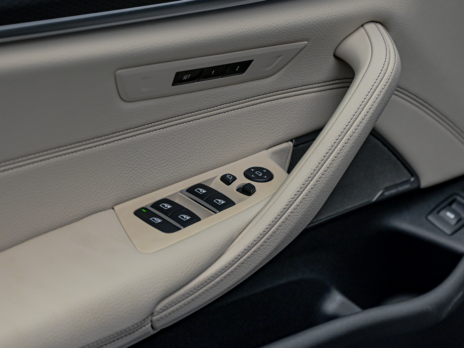 BMW 5 Series 530e2021 52/92