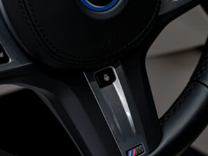 BMW 5 Series 530e2021 56/92