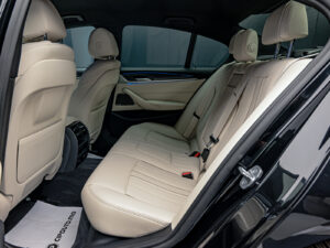 BMW 5 Series 530e2021 86/92