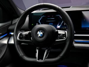 BMW 5 Series 520d2025 9/90