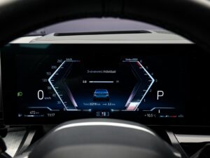 BMW 5 Series 520d2025 8/90