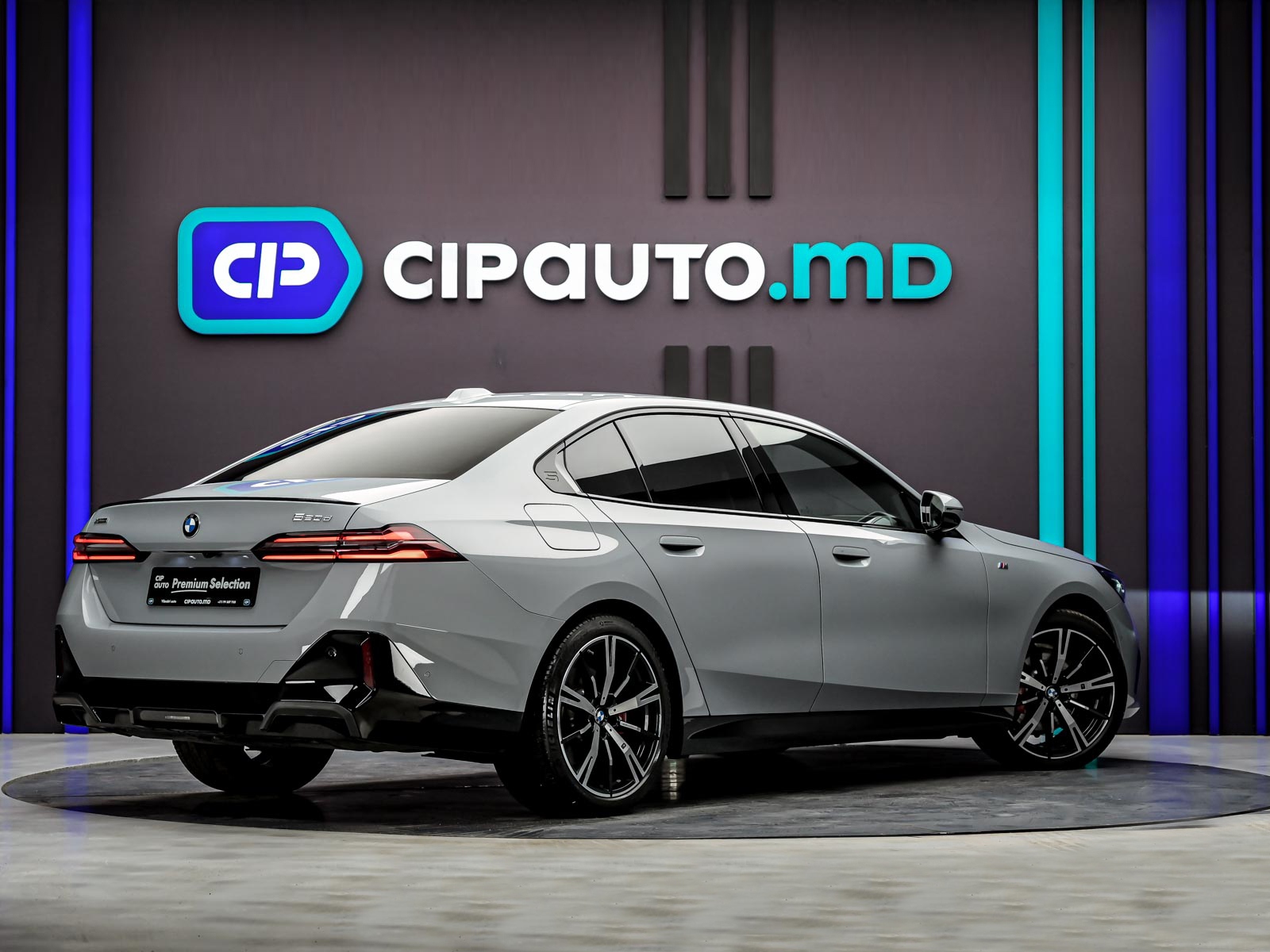 BMW 5 Series 520d2025 3/90