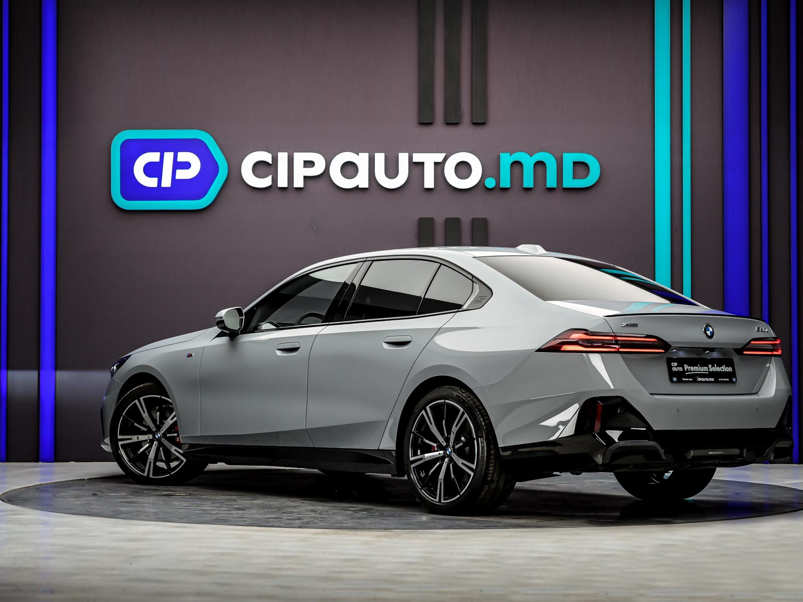 BMW 5 Series 520d2025 2/90