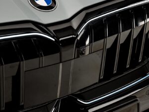 BMW 5 Series 520d2025 33/90