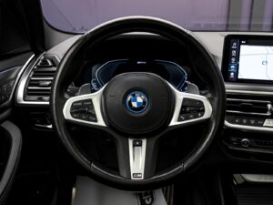 BMW X3 30e2021 9/16