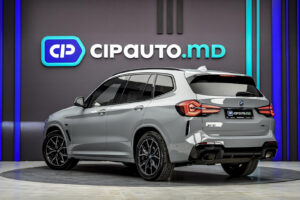 BMW X3 30e2021 2/16