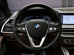 BMW X5 40e2020 9/16