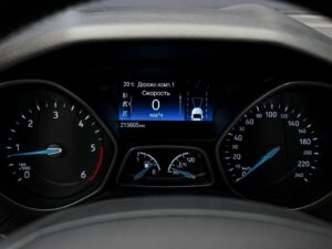 Ford Focus 2016 8/13