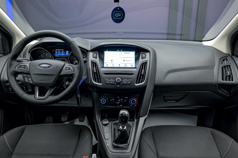Ford Focus 2017 5/12